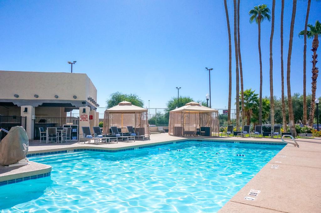 Four Points By Sheraton Phoenix South Mountain Eksteriør billede