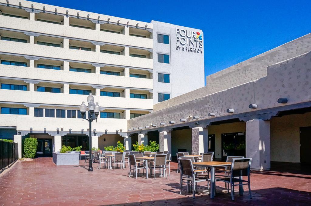 Four Points By Sheraton Phoenix South Mountain Eksteriør billede