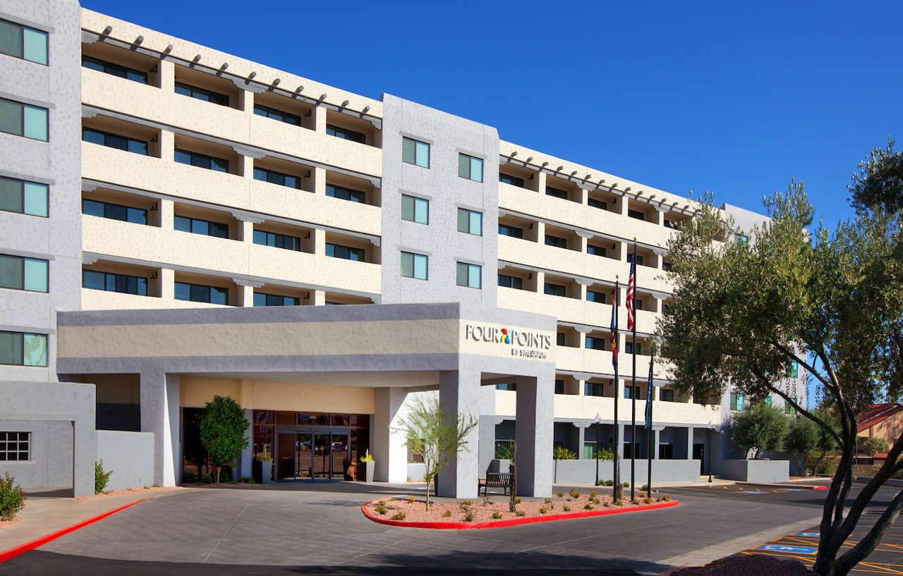 Four Points By Sheraton Phoenix South Mountain Eksteriør billede